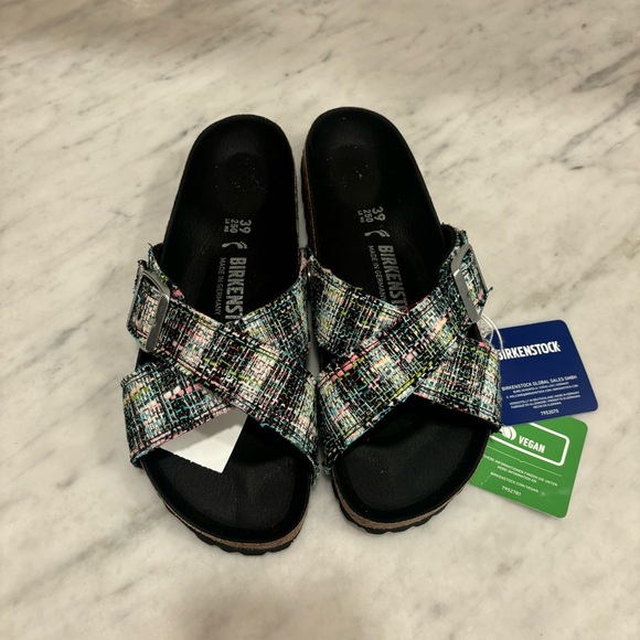 Siena Rivet Logo - Picture 4 of 5